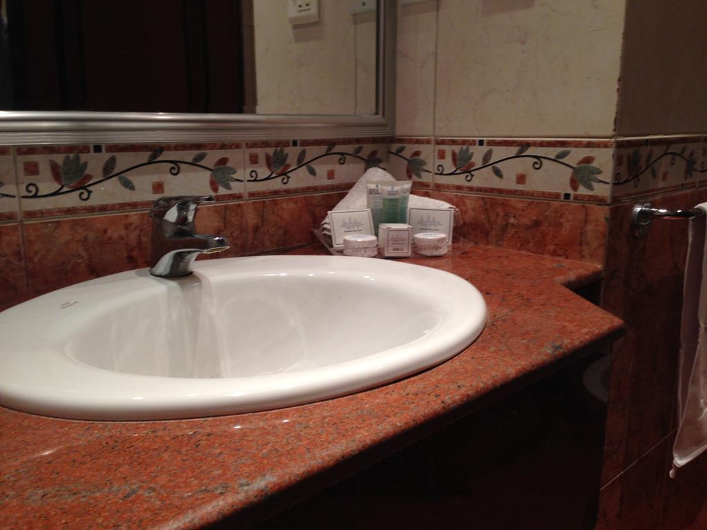 בגדד Shanasheel Palace Hotel חדר תמונה